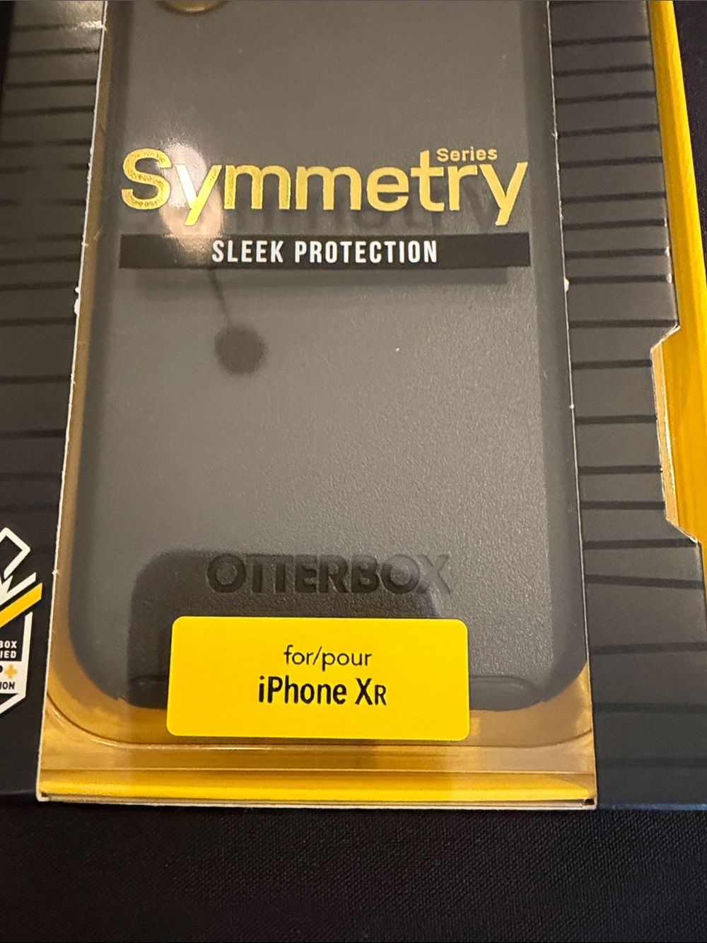 OtterBox Symmetry Series iPhone XR Case - black - Picture 2 of 9